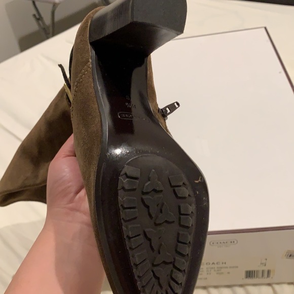 Coach Robyn suede boots - Picture 5 of 8